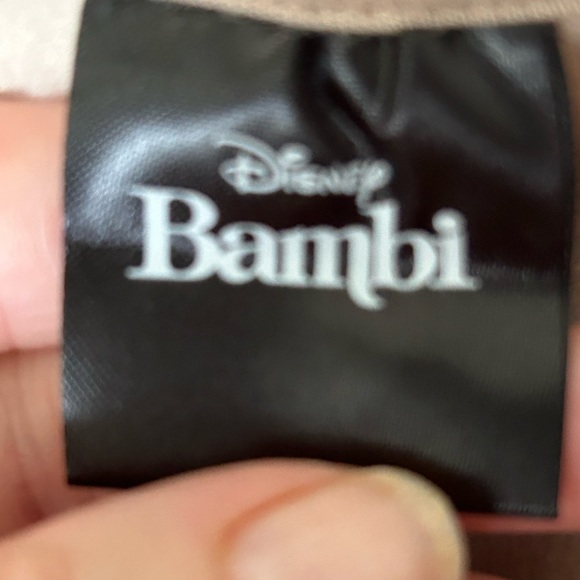 BNWT WALT DISNEYl CLASSIC TEE - Picture 7 of 7